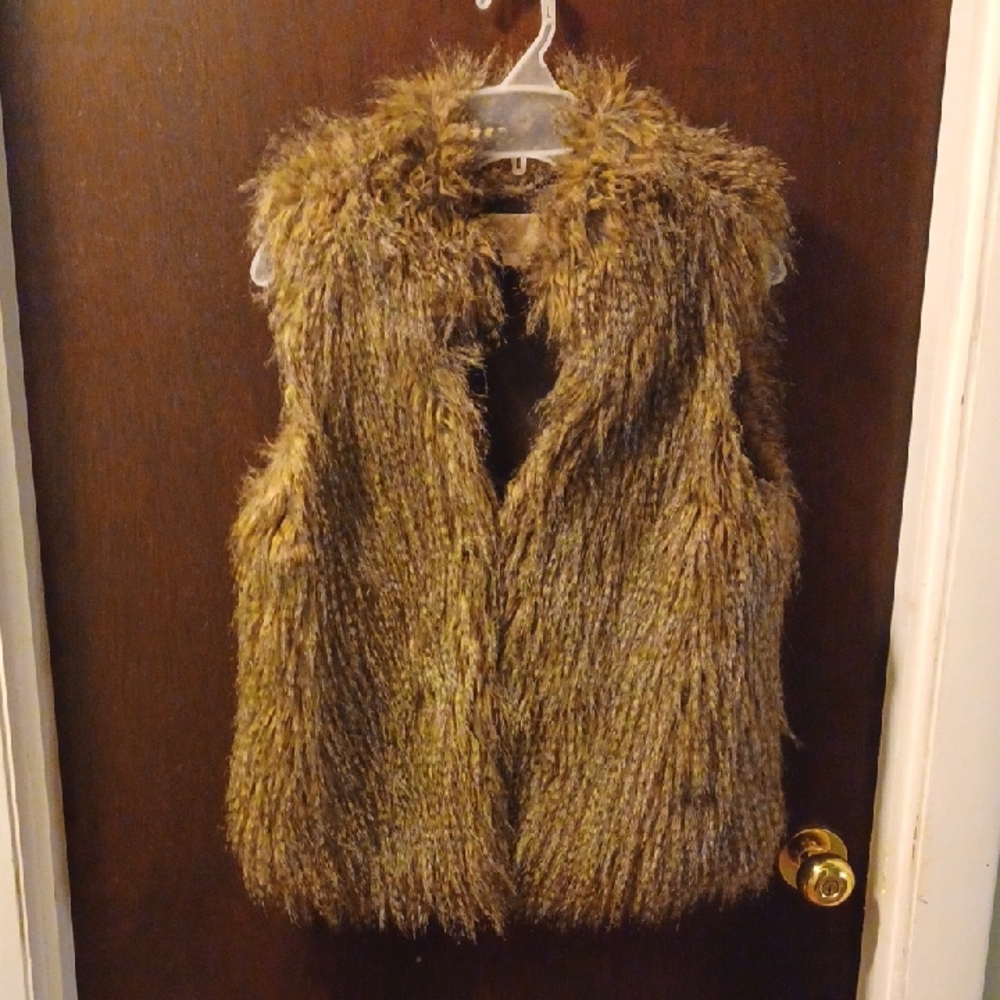 Michael Kors Faux Tipped Fox Fur Vest Size Medium